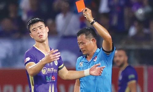 Sau tròn 10 năm, Hà Nội FC mới lại nhận trận thua bẽ bàng trên sân Hàng Đẫy
