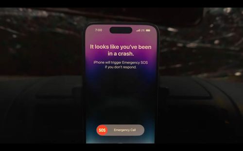  Nhận biết tai nạn xe (Crash Detection) trên iPhone 14. Ảnh: Apple. 