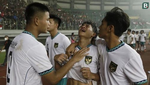 Cầu thủ U19 Indonesia khi bị loại ở vòng bảng U19 Đông Nam Á.