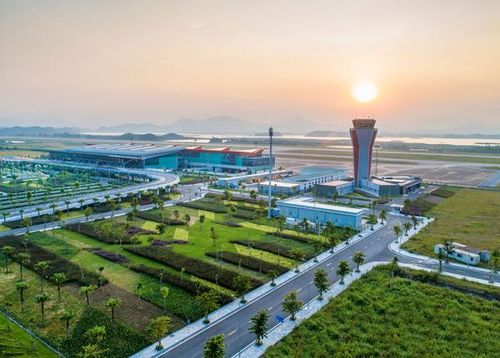 Sân bay Vân Đồn được vinh danh là “Sân bay khu vực hàng đầu châu Á”.