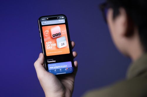 Người dùng Trung Quốc không mặn mà với iPhone 14. Ảnh: Phương Lâm.