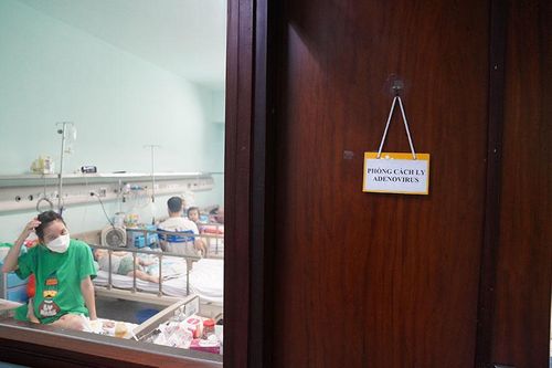 Bệnh viện Nhi trung ương bố trí phòng cách ly dành riêng cho Adenovirus, tránh lây nhiễm chéo.
