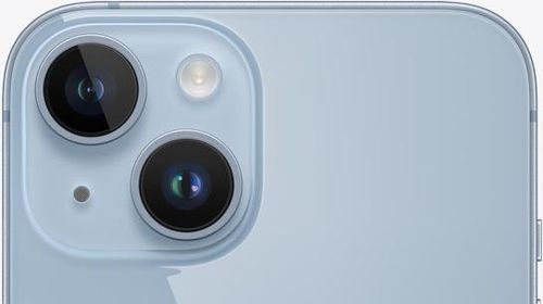 Điều đáng chú ý là người tiêu dùng trung thành của Apple đã sẵn sàng mua phiên bản Pro đắt hơn và biến chúng trở thành điện thoại phổ biến nhất năm 2022, ngay cả khi toàn bộ ngành công nghiệp điện thoại thông minh tiếp tục gặp khó khăn vì nền kinh tế toàn cầu suy yếu.