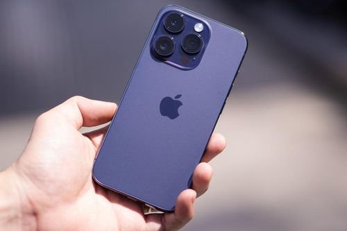  Mức cọc tối thiểu mà các chuỗi bán lẻ tại Việt Nam đưa ra cho iPhone 14 series là 1 triệu đồng. Ảnh: Phương Lâm.