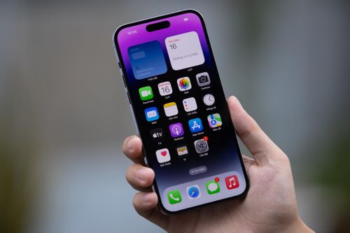  Các mẫu iPhone 14 Pro/Pro Max được dự đoán sẽ cháy hàng trên thị trường ngay trong đợt đầu mở bán. Ảnh: Phương Lâm.