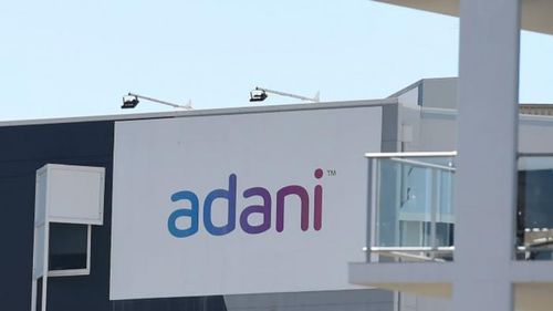 Adani Group tìm cách huy động 10 tỷ USD từ thị trường nợ. Ảnh: https://indiafrontline.com/