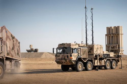 Cơ sở của radar kỹ thuật số hoàn toàn này là một mảng ăng ten hoạt động theo từng giai đoạn được làm bằng gali nitride, xử lý tín hiệu đa chùm và xung doppler, đồng thời cho phép làm việc trong điều kiện nhiễu dày đặc và mật độ mục tiêu cao.