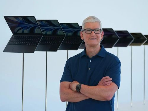  Tim Cook cho rằng Apple đang phải đối diện với nhiều thách thức của nền kinh tế nhưng vẫn lạc quan về tốc độ tăng trưởng. Ảnh: The New York Times. 