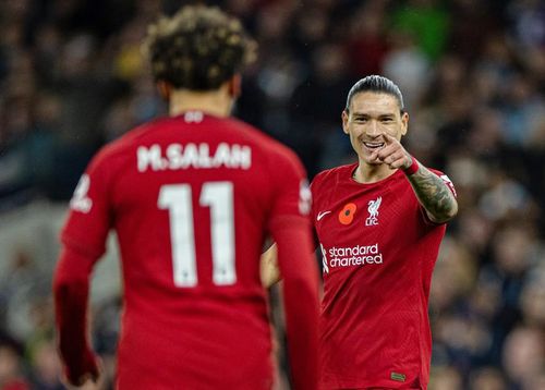 Darwin Nunez kiến tạo cho Salah mở tỷ số