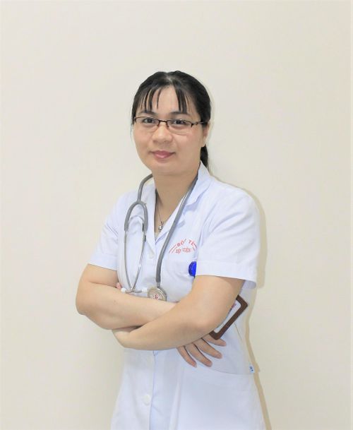 TS.BS Bùi Thị Thu Hoài - Phó Trưởng khoa Bệnh Nhiệt đới, Bệnh viện E: