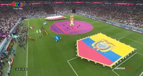 Tiếng quốc ca của Ecuador và Qatar đã vang lên. Trận khai mạc World Cup 2022 chuẩn bị bắt đầu!