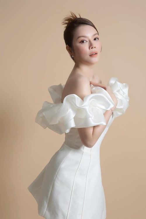 Sau một thời gian bận rộn với công việc, nữ diễn viên chia sẻ sắp tới cô "tự thưởng" cho bản thân