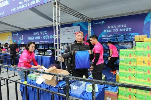 Dự kiến đảo Cát Bà sẽ đón khoảng 5.000 du khách trong 2 ngày cuối tuần, trong đó đông đảo nhất là các vận động viên và gia đình đi cùng, ban tổ chức và các lực lượng hỗ trợ.