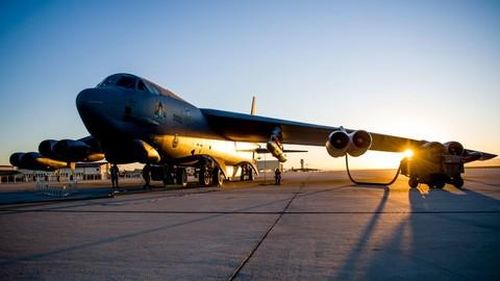 Mỹ thử thành công tên lửa siêu thanh phóng từ máy bay ném bom B-52