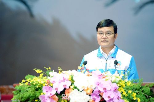 Anh Bùi Quang Huy - Ủy viên dự khuyết T.Ư Đảng, Bí thư thứ nhất T.Ư Đoàn phát biểu khai mạc Đại hội.