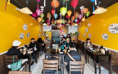 Bên trong “Món Hội An”, quán ăn Việt hiếm hoi ở Qatar.