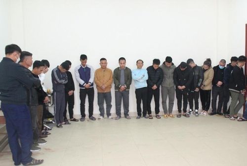 Nhiều người bị bắt giữ.