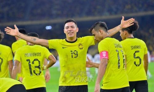 Darren Lok có cú đúp cho Malaysia. Ảnh: FAM