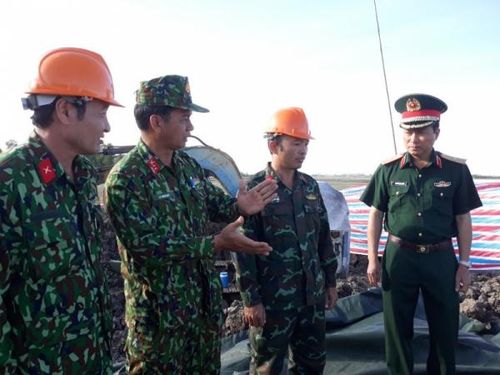 Quân khu 9 đã chi viện, tăng cường lực lượng công binh hỗ trợ công tác cứu hộ.