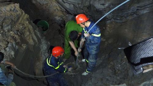 Xuyên suốt quá trình cứu hộ, các lực lượng đã rất nỗ lực, khẩn trương với mong muốn sớm giải cứu cháu bé.