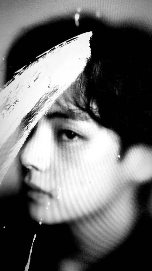 ARMY dự đoán nam thần tượng sắp phát hành mixtape KTH1