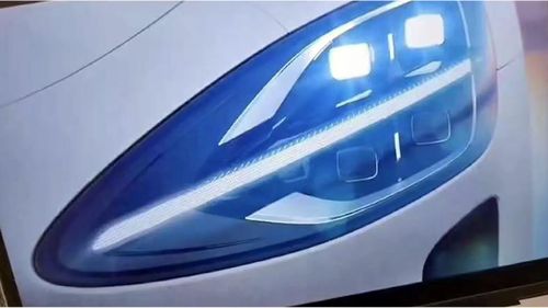 Nhiều chi tiết ngoại thất của MS11 được lấy cảm hứng từ các thương hiệu lớn trên thế giới. Cụm đèn pha LED khiến nhiều người liên tưởng đến những mẫu siêu xe của McLaren, cụm đèn hậu LED kéo dài mang phong cách của Aston Martin hay Porsche...