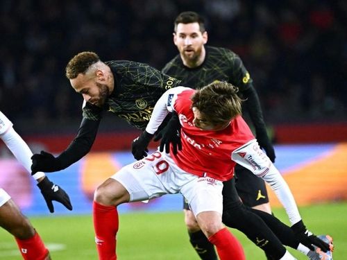Neymar ghi bàn cho PSG nhưng anh và đồng đội không thể giữ thành quả trước Reims. Ảnh: GETTY.