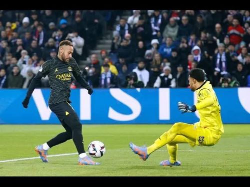 Neymar mở tỉ số cho PSG