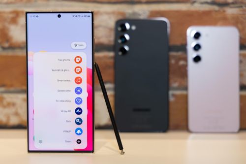 Đúng với triết lý phát triển bền vững của mình, Samsung thiết kế S23 series với mục tiêu sử dụng dài hạn. Kính cường lực Gorilla Glass Victus 2, vỏ điện thoại bằng hợp kim nhôm Armor Aluminum cứng cáp và đặc quyền hỗ trợ cập nhật phần mềm lâu dài là điểm sáng trong hành trình bền vững mà S23 series mang lại cho người dùng.