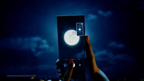 Bên cạnh loạt thông số camera chất lượng, S23 Ultra cũng được bổ sung nhiều chế độ chụp chuyên nghiệp. Trong đó, Expert RAW là ứng dụng giúp người dùng lưu lại nhiều dữ liệu ảnh hơn để phục vụ hậu kỳ. Đồng thời, chế độ chụp ảnh thiên văn, phơi sáng đa tầng, quay thiên văn Hyperlapse giúp người dùng sáng tạo nhiều hình ảnh độc đáo hơn.