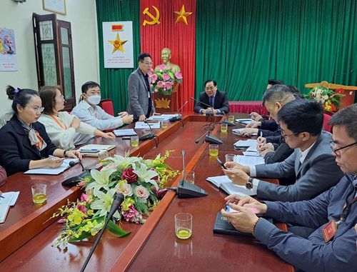 Lãnh đạo UBND phường Phúc Diễn phát biểu tiếp thu ý kiến của Đoàn kiểm tra công vụ TP Hà Nội