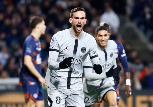 Fabian Ruiz (số 8) gây ấn tượng ở trận này với 1 bàn thắng và 1 kiến tạo