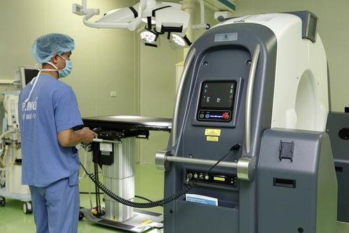 Khi đấu thầu để mua hóa chất sử dụng cho máy thì rơi vào tình trạng chỉ định thầu (Ảnh minh họa).