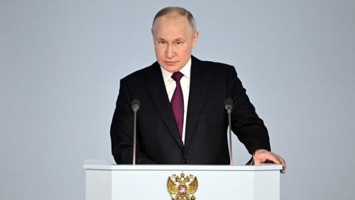 Tổng thống Nga Putin đọc Thông điệp Liên Bang ngày 21 - 2 (Ảnh: TASS)