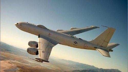 Tại đó máy bay cùng với sĩ quan chỉ huy chiến đấu của Không quân Mỹ và các thành phần ALCS (Airborne Launch Control System/Hệ thống Kiểm soát phóng trên không) sẽ được đặt trong tình trạng báo động.