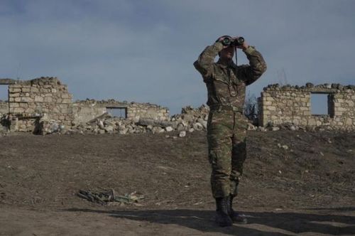 Trong ba thập kỷ qua, Armenia và Azerbaijan xung đột trong hai cuộc chiến. Ảnh: Reuters.