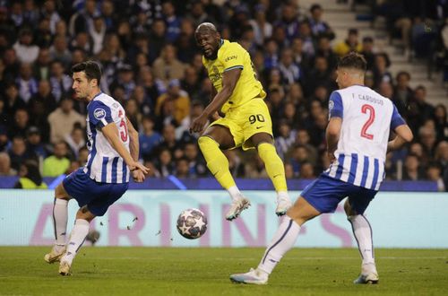 Lukaku cũng có cơ hội để ghi tên mình lên bảng tỉ số nhưng cú sút không thành công