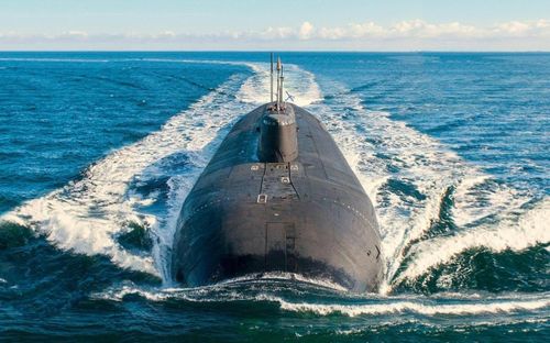 Tên lửa Zircon khi tích hợp cho tàu ngầm tấn công sẽ rất hiệu quả để tiêu diệt bất kỳ mục tiêu nào của kẻ thù. Ông Dandykin cho biết, mối đe dọa như vậy từ Liên bang Nga đang khiến Mỹ run sợ.