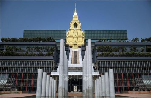 Quang cảnh bên ngoài tòa nhà Quốc hội Thái Lan ở thủ đô Bangkok, ngày 4/3/2023. Ảnh: AFP/TTXVN