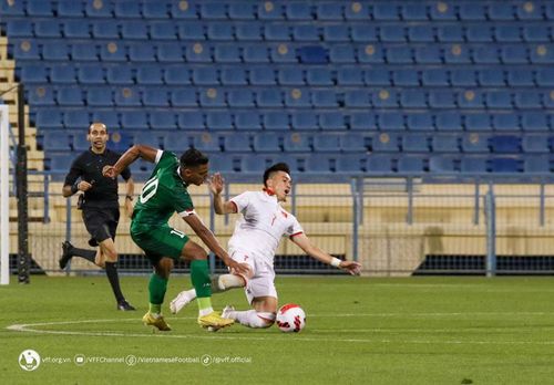 HLV Philippe Troussier sẽ còn rất nhiều điều phải làm với U23 Việt Nam.