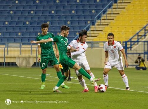 U23 Việt Nam nhận thất bại 0-3 trước U23 Iraq.