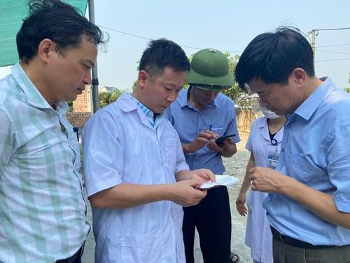 Ngành y tế Hà Tĩnh đang khẩn trương làm rõ nguyên nhân, xử lý sớm nguồn bệnh.