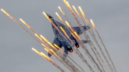 Trong Không quân Nga, tiêm kích MiG-29 hiện đã trải qua nhiều gói nâng cấp, mang lại cho chúng khả năng chiến đấu vượt trội so với nguyên bản, trong đó phiên bản MiG-35 chính là cấu hình toàn diện nhất.