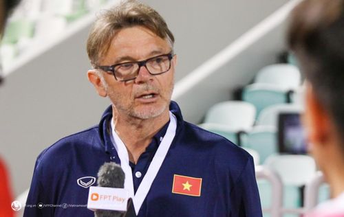 HLV Troussier sẽ có nhiều việc phải làm với U23 Việt Nam nếu muốn đạt mục tiêu vào chung kết SEA Games 32
