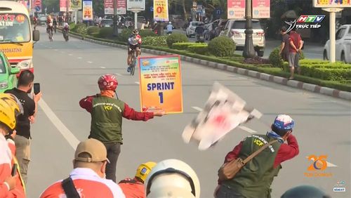 Cua-rơ Trần Khánh Duy - Số 620 Châu Thới Vĩnh Long giành chiến thắng Sprint 1