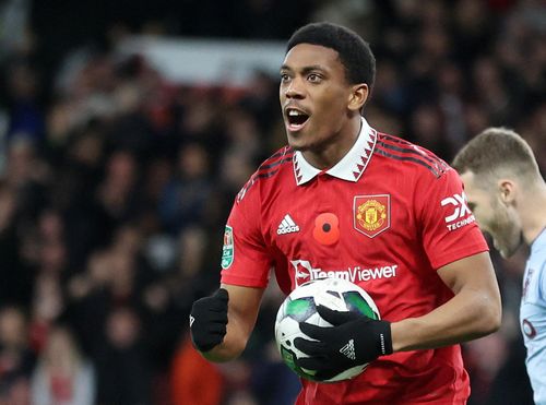 Martial có sự nghiệp bất ổn vì chấn thương quá nhiều. Ảnh: Reuters.