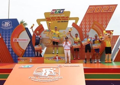 Trao thưởng cho các VĐV