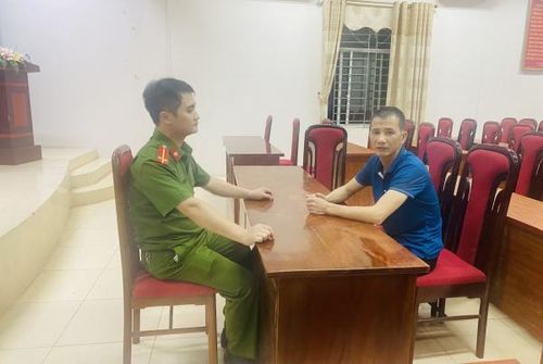 Đối tượng Hưng tại cơ quan Công an.