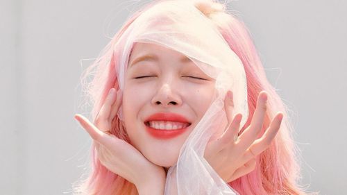 Sulli từng phải chống chọi với căn bệnh trầm cảm trước khi đi đến quyết định dại dột.