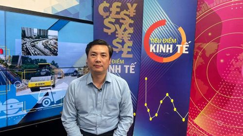 Ông Lê Quyết Tiến, Cục trưởng Cục Quản lý đầu tư xây dựng, Bộ Giao thông Vận tải. Ảnh: Quang Toàn/BNEWS/TTXVN
